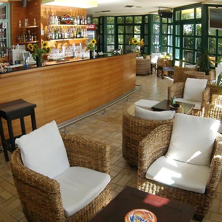 Hotel Risnjak Делнице Екстер'єр фото